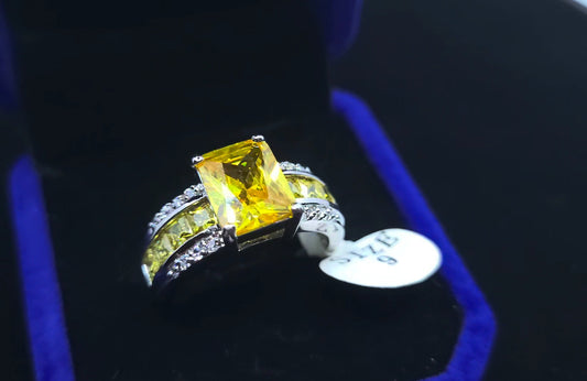 Yellow Citrine Ring