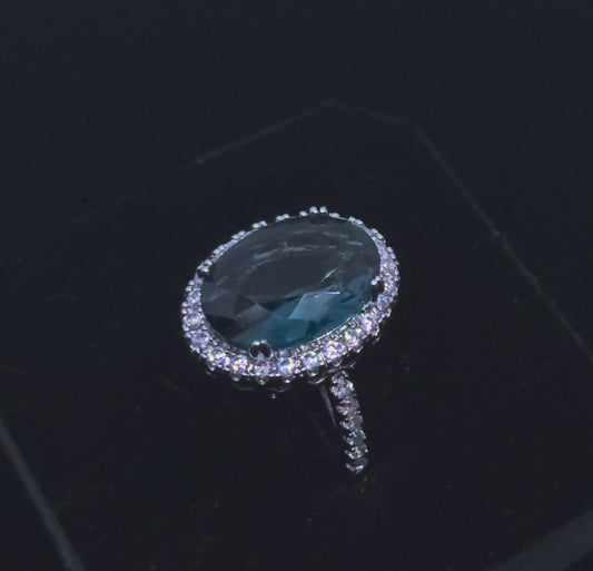 Oval Aquamarine Halo Ring